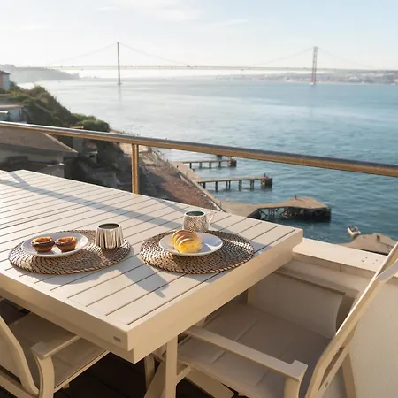 Apartmán Luxury View & Balcony - Ac & Elevator *