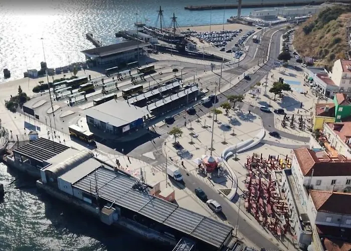 Lejlighed Luxury View & Balcony - Ac & Elevator