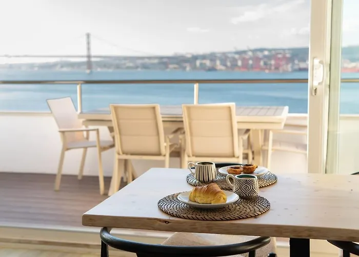 Lejlighed Luxury View & Balcony - Ac & Elevator Lisboa