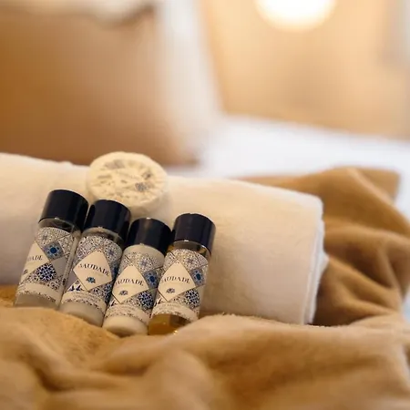 Luxury View & Balcony - Ac & Elevator 아파트 *